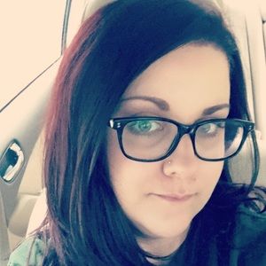 Meet your Posher, Lindsey